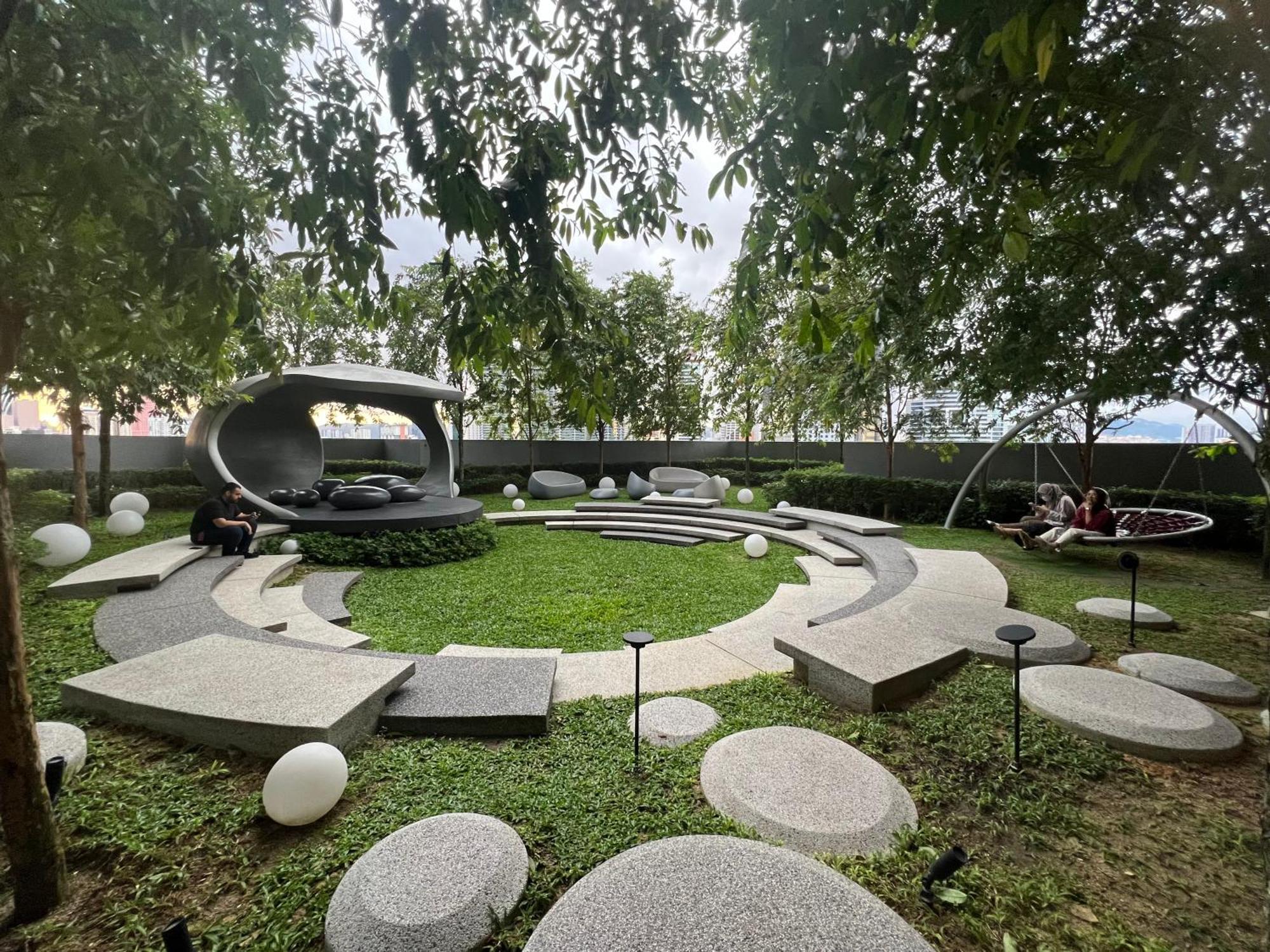 Scarletz Suites Kuala Lumpur By City Center Exteriör bild