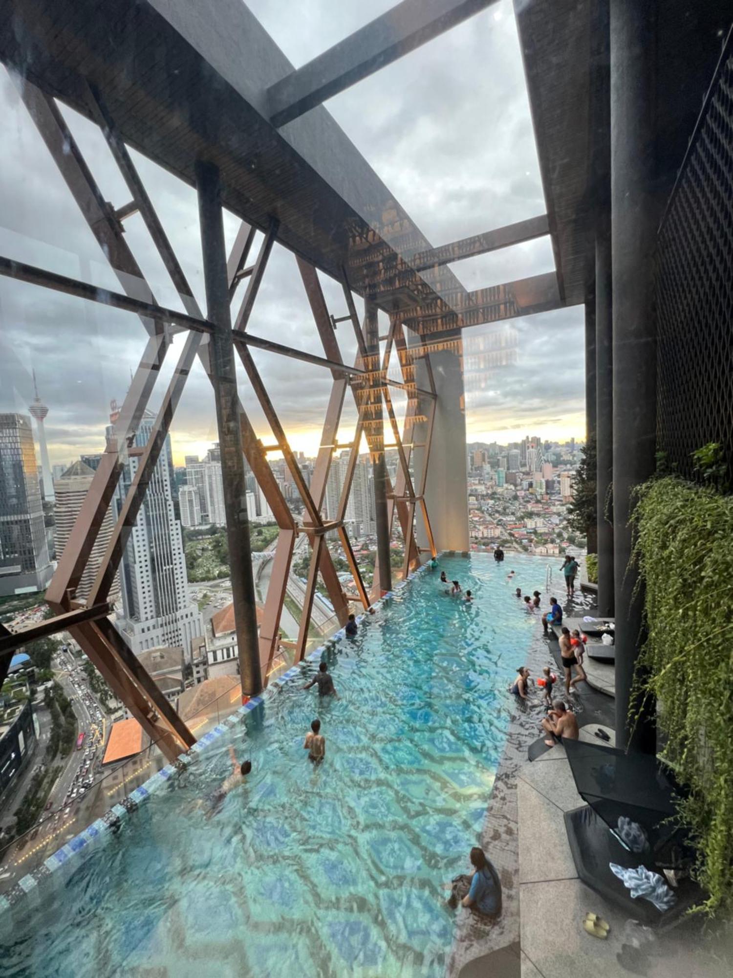 Scarletz Suites Kuala Lumpur By City Center Exteriör bild