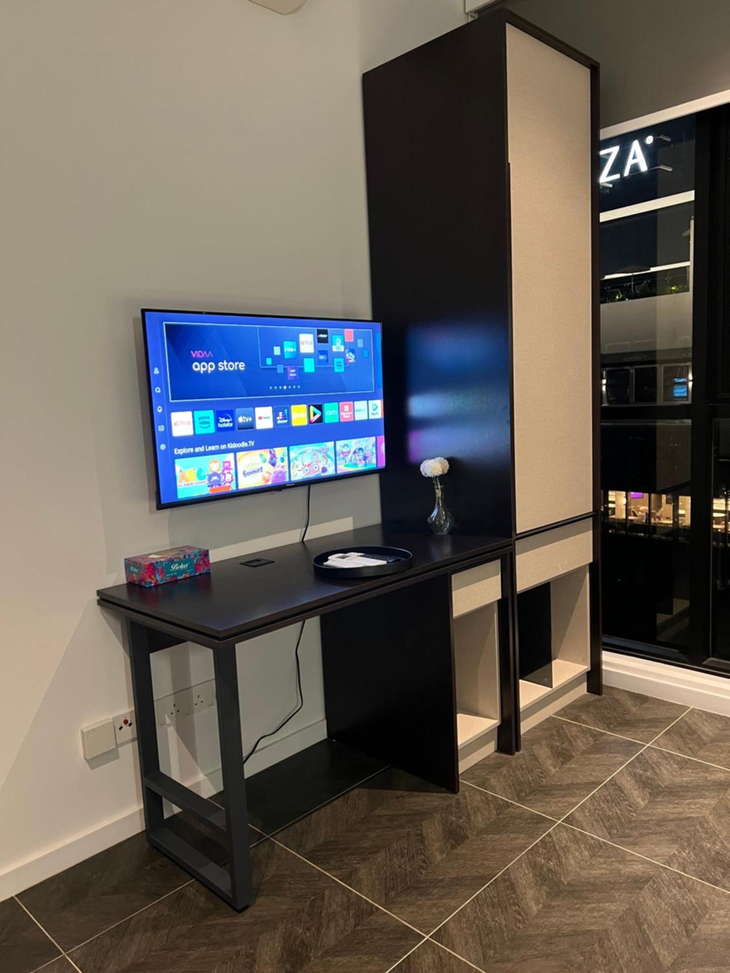 Scarletz Suites Kuala Lumpur By City Center Exteriör bild