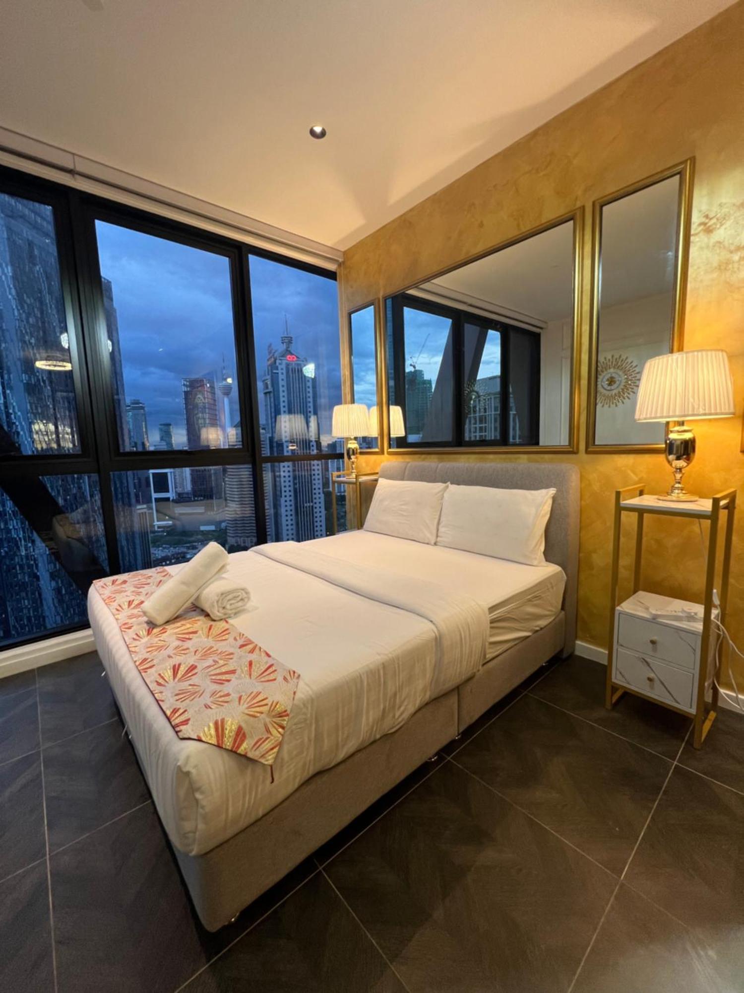 Scarletz Suites Kuala Lumpur By City Center Exteriör bild