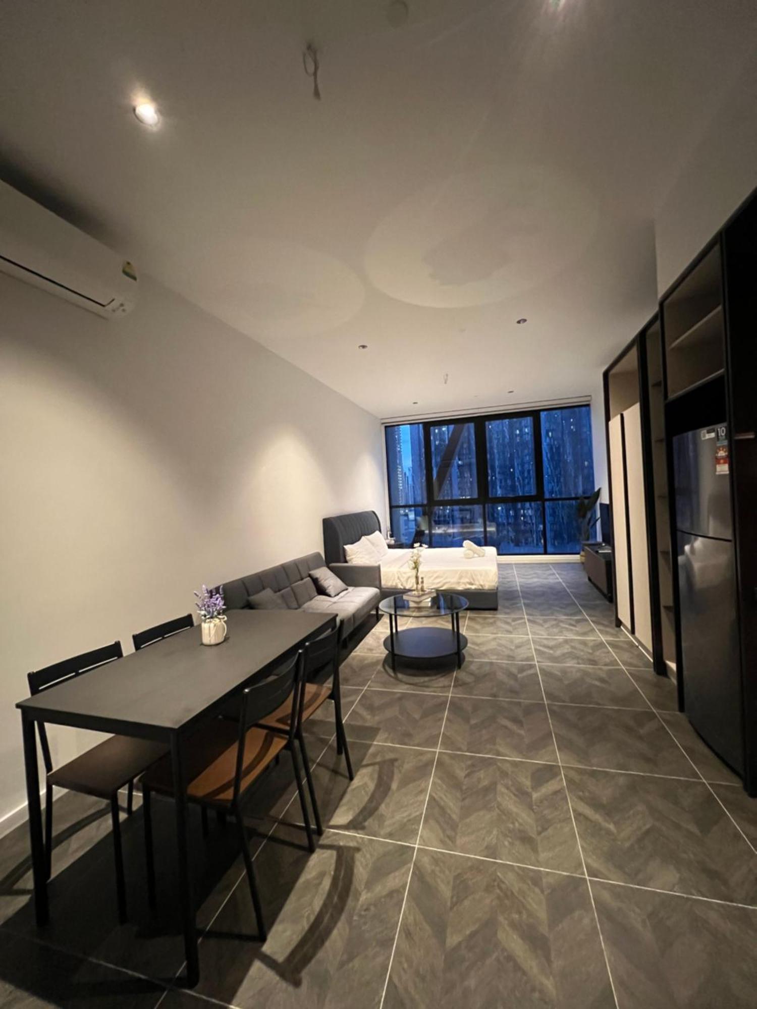 Scarletz Suites Kuala Lumpur By City Center Exteriör bild